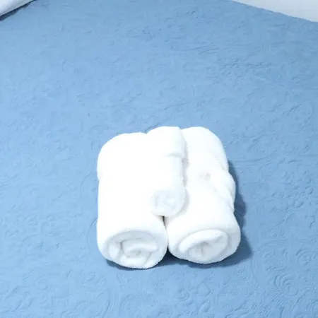 4 Bedroom Short Term Rental Furnished Apt